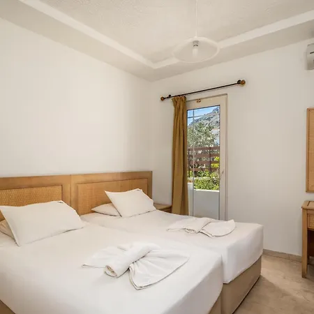 Evi & Pefkos Hotell Pefki