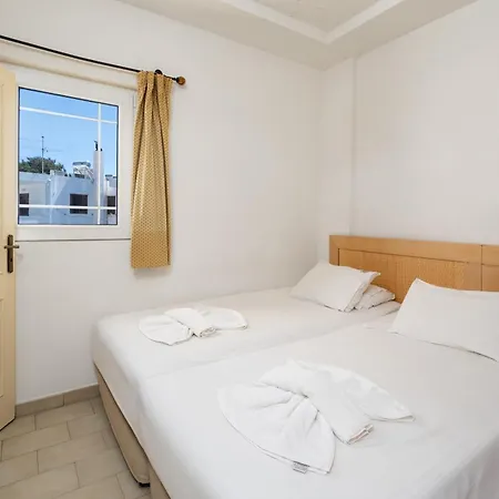 Evi & Pefkos Hotel