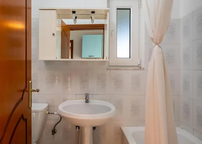 Otel Evi & Pefkos Pefki